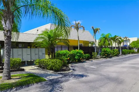 1170 6th Avenue Vero Beach FL 32960