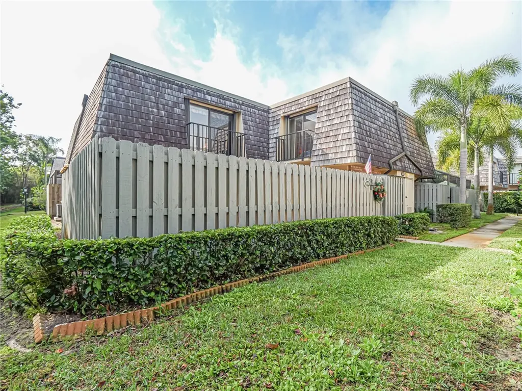 340 S Waverly Place Vero Beach FL 32960