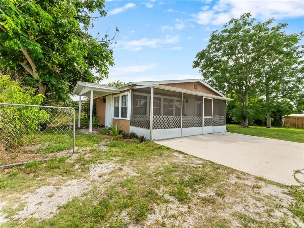 2429 2nd Avenue SE Vero Beach FL 32962
