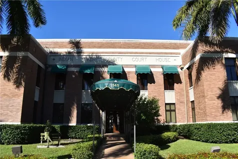 2145 14th Avenue Vero Beach FL 32962
