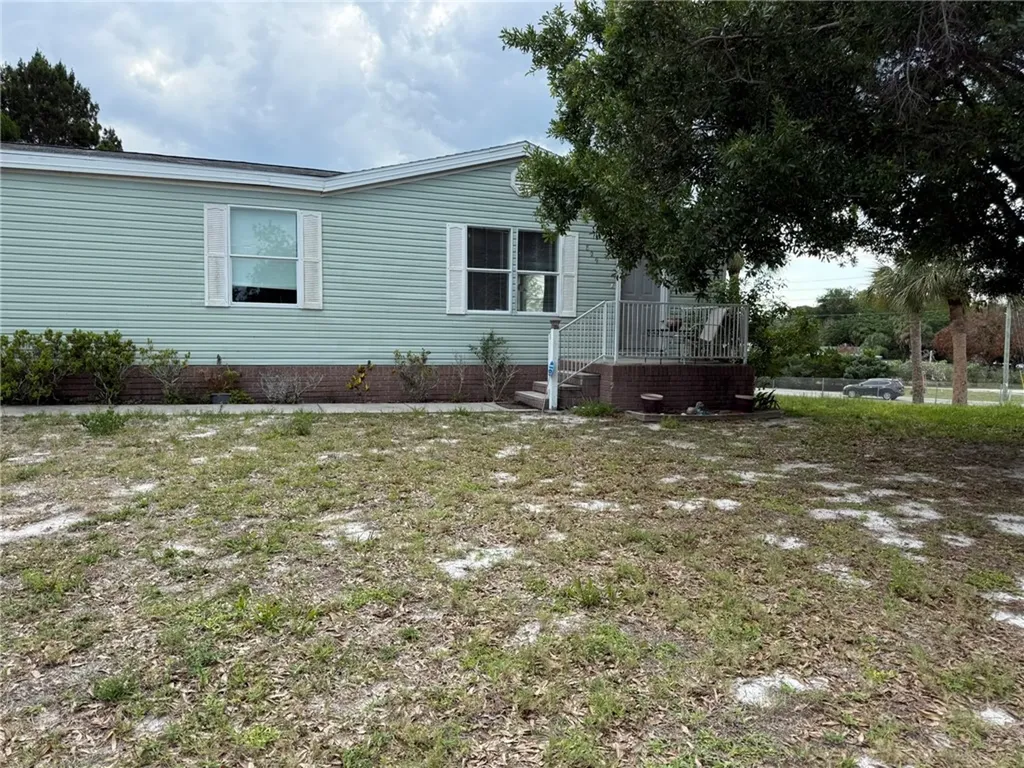 829 High Street Sebastian FL 32958