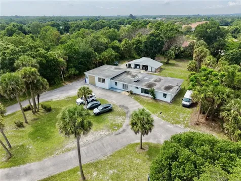 7775 20th Street Vero Beach FL 32966
