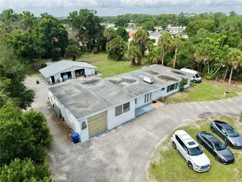 7775 20th Street Vero Beach FL 32966