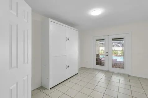 185 12th Street SE Vero Beach FL 32962
