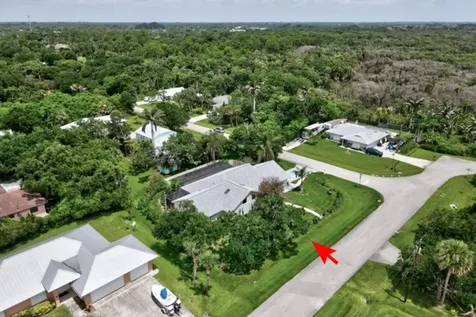 185 12th Street SE Vero Beach FL 32962