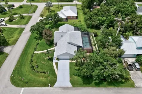 185 12th Street SE Vero Beach FL 32962