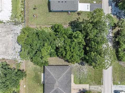 8566 105th Avenue Vero Beach FL 32967