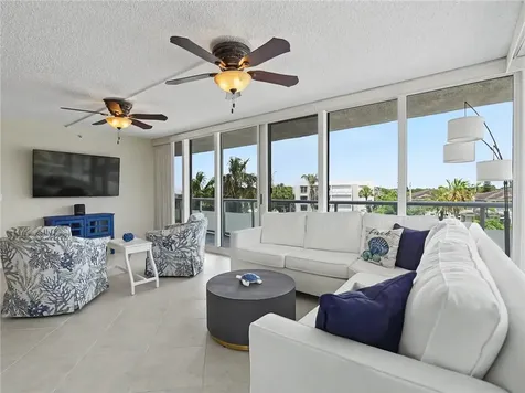 3554 Ocean Drive Vero Beach FL 32963