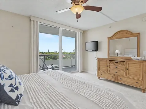 3554 Ocean Drive Vero Beach FL 32963