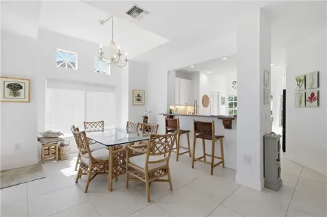 4892 N Newport Island Drive Vero Beach FL 32967