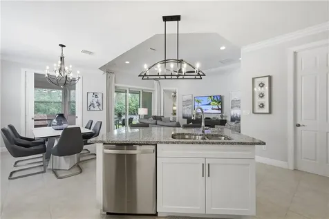 6008 Bella Rosa Lane Vero Beach FL 32966