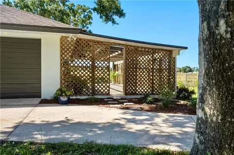2525 4th Street Vero Beach FL 32962