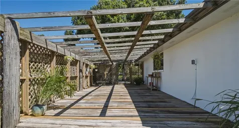 2525 4th Street Vero Beach FL 32962