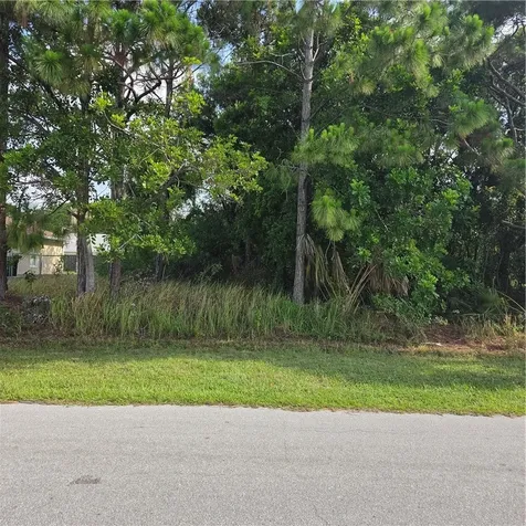 1025 SW Aswan Avenue Port St Lucie FL 34953