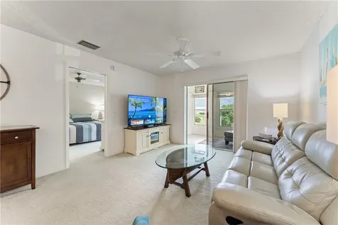 476 Grove Isle Circle Vero Beach FL 32962