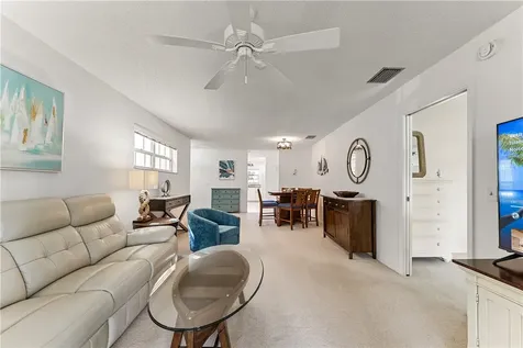 476 Grove Isle Circle Vero Beach FL 32962