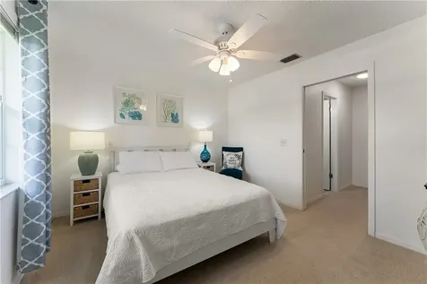 476 Grove Isle Circle Vero Beach FL 32962