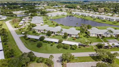 476 Grove Isle Circle Vero Beach FL 32962