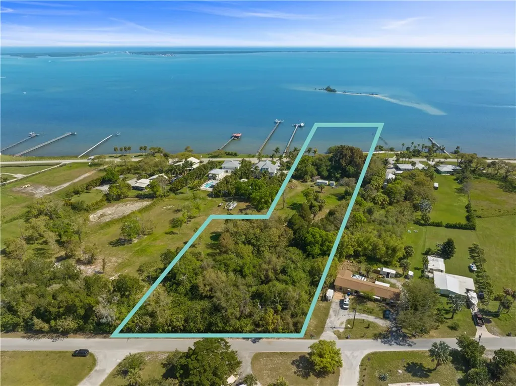 13095 N Indian River Drive Sebastian FL 32958