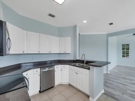 2290 57th Circle Vero Beach FL 32966