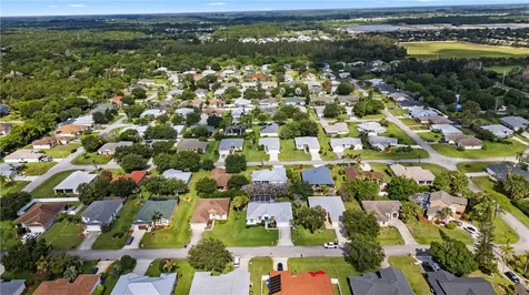4805 47th Court Vero Beach FL 32967