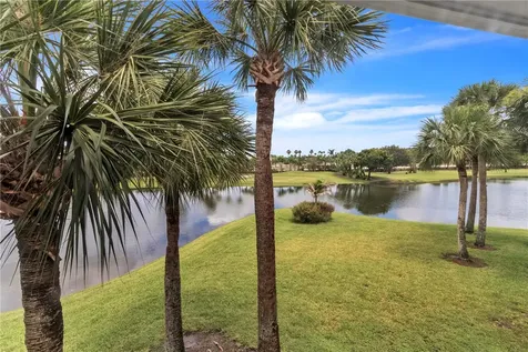 38 Plantation Drive Vero Beach FL 32966