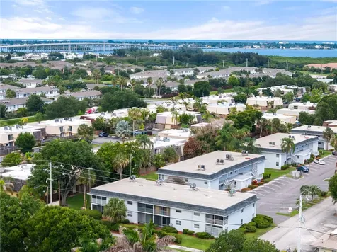 1166 6th Avenue Vero Beach FL 32960