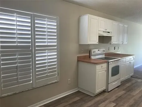 1065 S 13th Square Vero Beach FL 32960