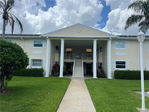 379 N Grove Isle Circle Vero Beach FL 32962