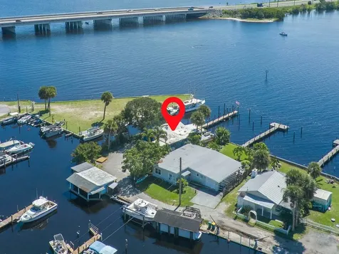 3965 Canal Drive Sebastian FL 32976