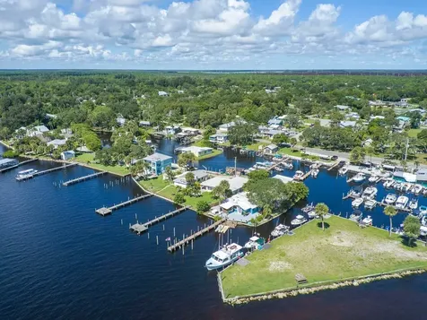 3965 Canal Drive Sebastian FL 32976