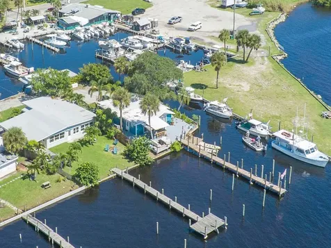 3965 Canal Drive Sebastian FL 32976