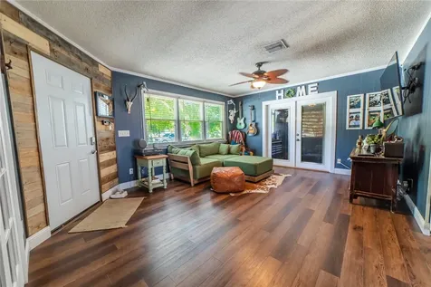 6095 7th Street Vero Beach FL 32968