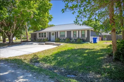 6095 7th Street Vero Beach FL 32968