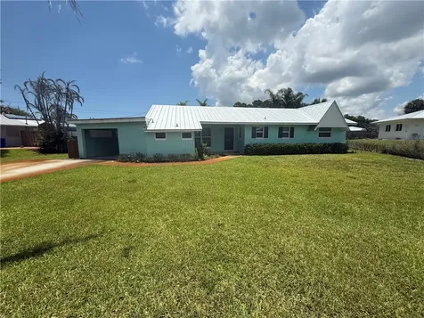 1625 1st Street Vero Beach FL 32962