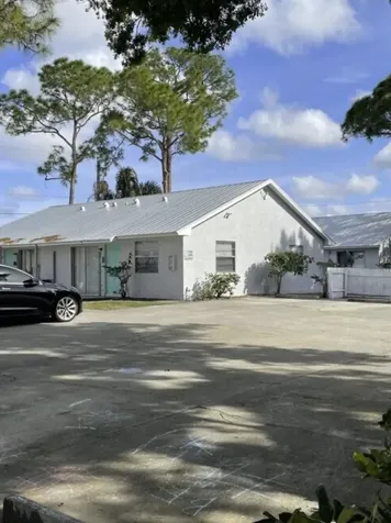 1408 40th Avenue Vero Beach FL 32960