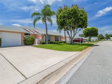 847 Lake Orchid Circle Vero Beach FL 32962