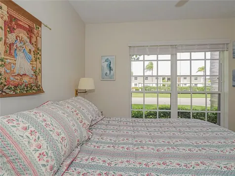 847 Lake Orchid Circle Vero Beach FL 32962
