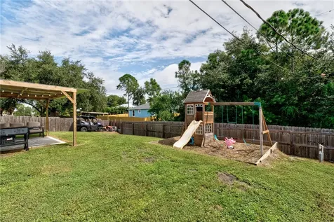 7726 102nd Avenue Vero Beach FL 32967
