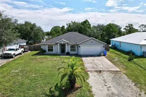 7726 102nd Avenue Vero Beach FL 32967