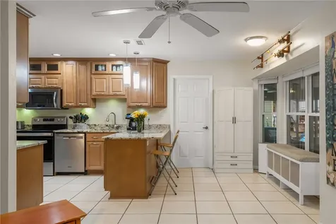 4990 Us 1 Mims FL 32754