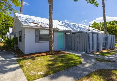 1587 40th Avenue Vero Beach FL 32960