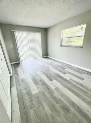 1587 40th Avenue Vero Beach FL 32960