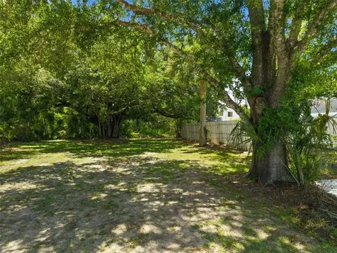 8795 101st Court Vero Beach FL 32967