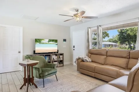 8795 101st Court Vero Beach FL 32967