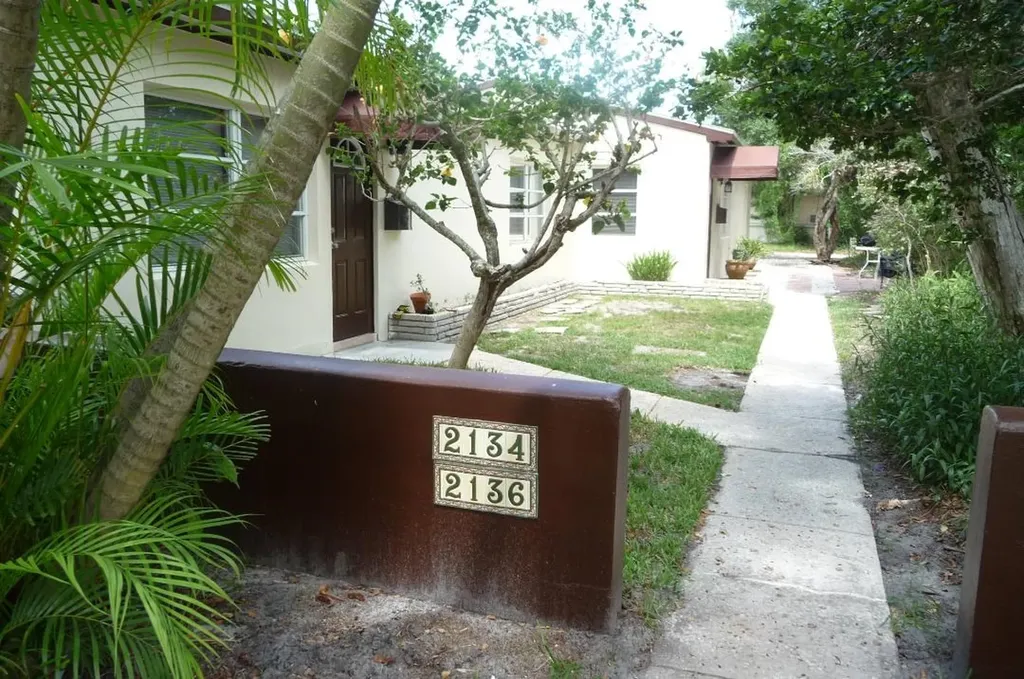 2136 18th Avenue Vero Beach FL 32960