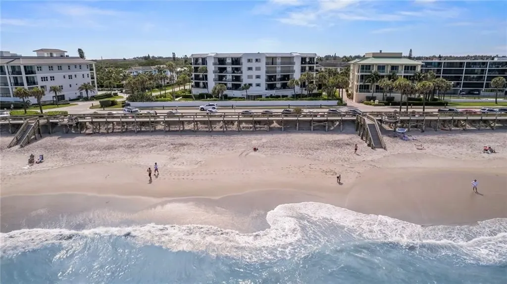 4101 Ocean Drive Vero Beach FL 32963
