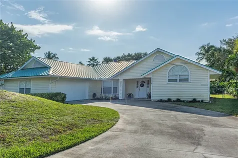 2225 Silver Sands Court Vero Beach FL 32963