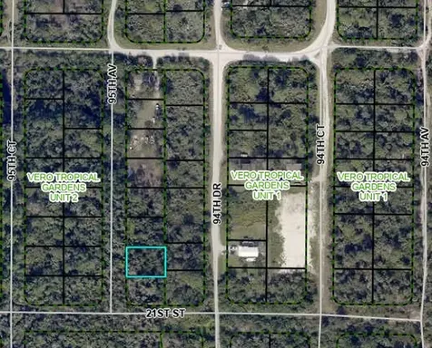 2125 - 2120 95th Ave - 94th Drive Vero Beach FL 32966