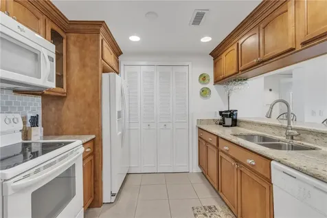 38 Plantation Drive Vero Beach FL 32966